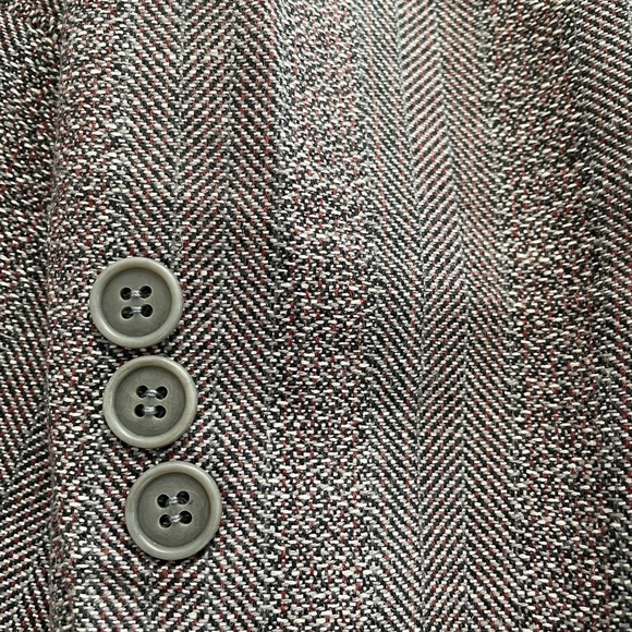 Yves Saint Laurent, man sport coat/ Jacket. Pre owned size 42 /44 - Picture 6 of 7